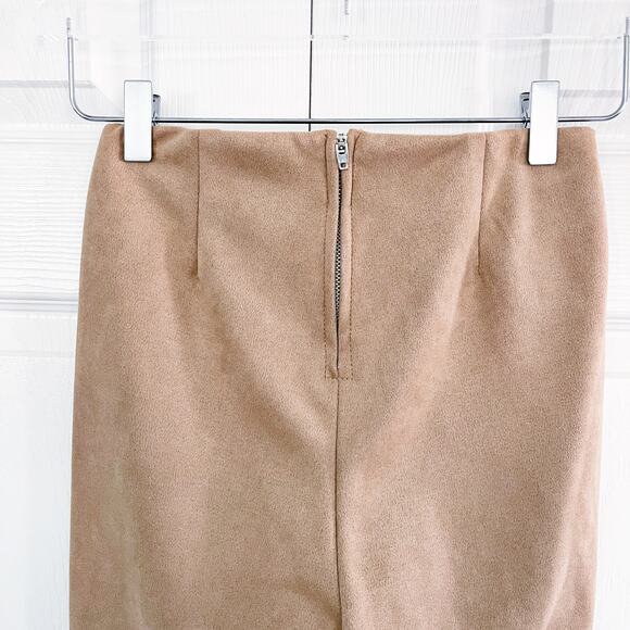 BLANKNYC Faux Suede Leggings in Tan - Picture 6 of 8